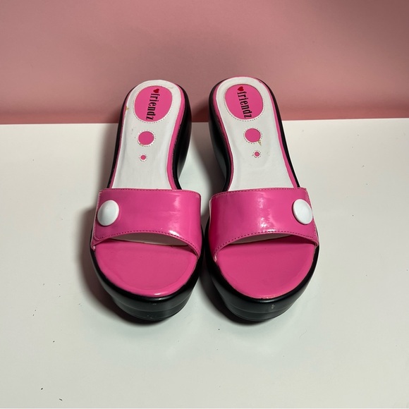 Vintage Y2K 2000s 90s pink retro preppy platforms